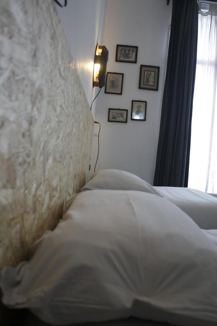 Bed & Chai Guesthouse Új-Delhi Kültér fotó
