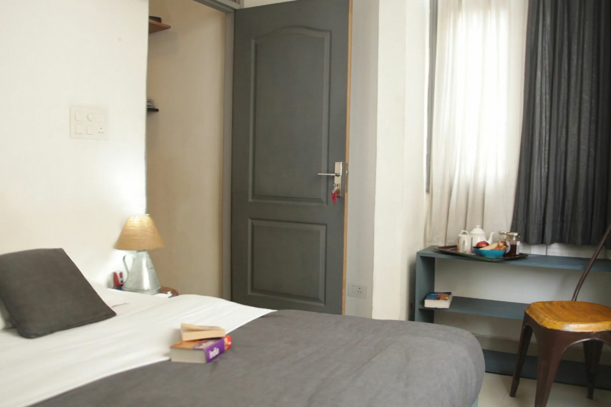 Bed & Chai Guesthouse Új-Delhi Kültér fotó